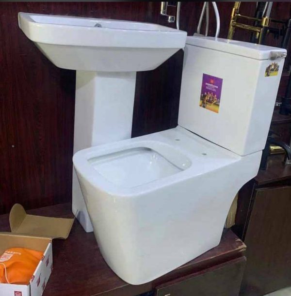 Durable Toilet WC And Vanity Basin Combo